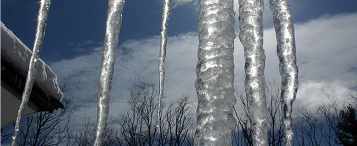 Jégcsapszopogatás – Téli hóbort, vagy egy súlyos egészségügyi panasz jele?
