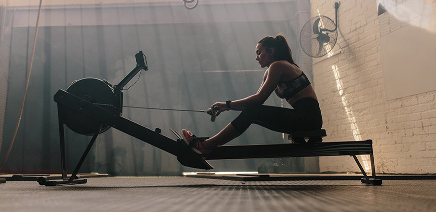 Evezőpad és evezőgép helyes használata kezdőknek Evezőpad és evezőgép helyes használata kezdőknek